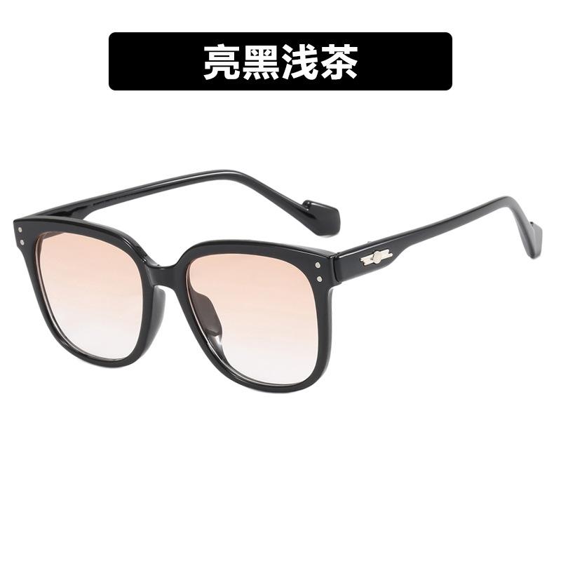 New white frame sunglasses feminine ins trend Internet celebrity retro big face thin sunglasses