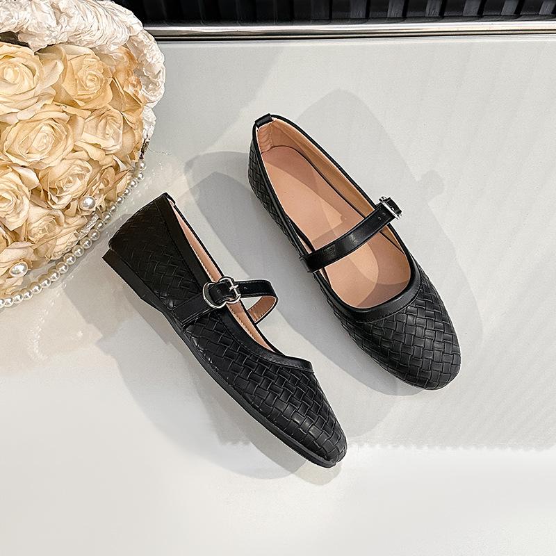 Mary Jane Shoes for Women Round Toe Flats Dressy Ballet Flat Mary Jane Flats with Buckle Strap Comfortable Slip On Casual Shoes Women's Flat Shoes
