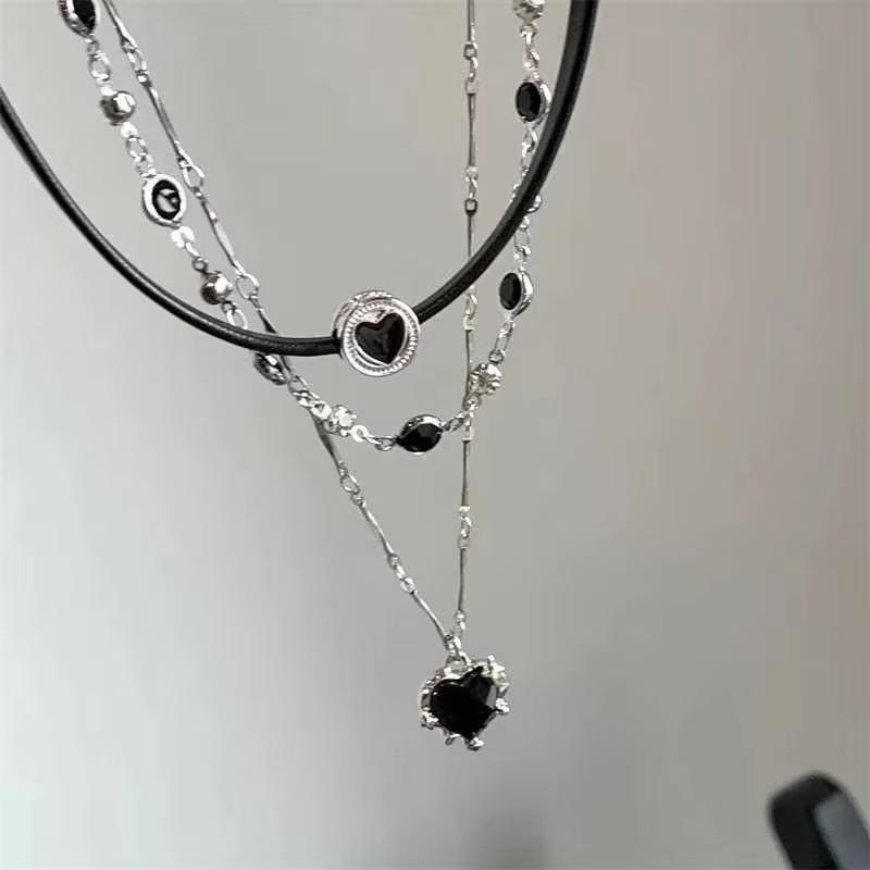 Y2K Cat Claw Star Heart Pendant Plush Leopard Bone Choker Charms Necklaces For Women Goth Aesthetic Accessories Grunge Jewelry