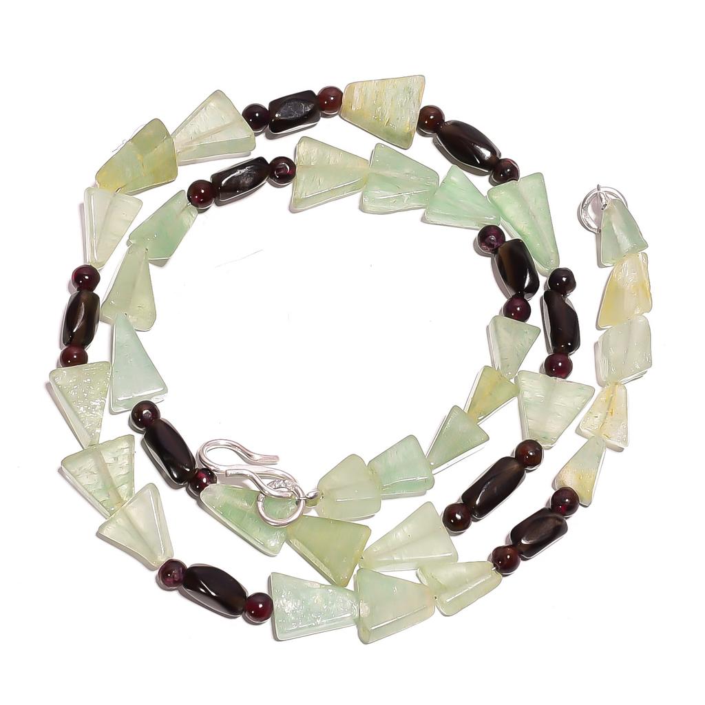 Natural Green Aventurine Mozambique Garnet Gemstone Beads Necklace 17" UB-3230 UB-3230