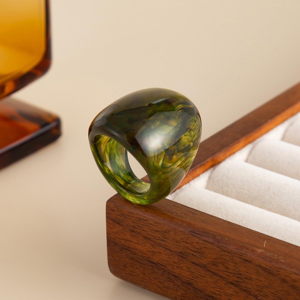 New Maillard Geometric Acrylic Wide Face Chunky Ring Vintage Women Large Finger Rings Resin Exaggerated Punk Jewelry