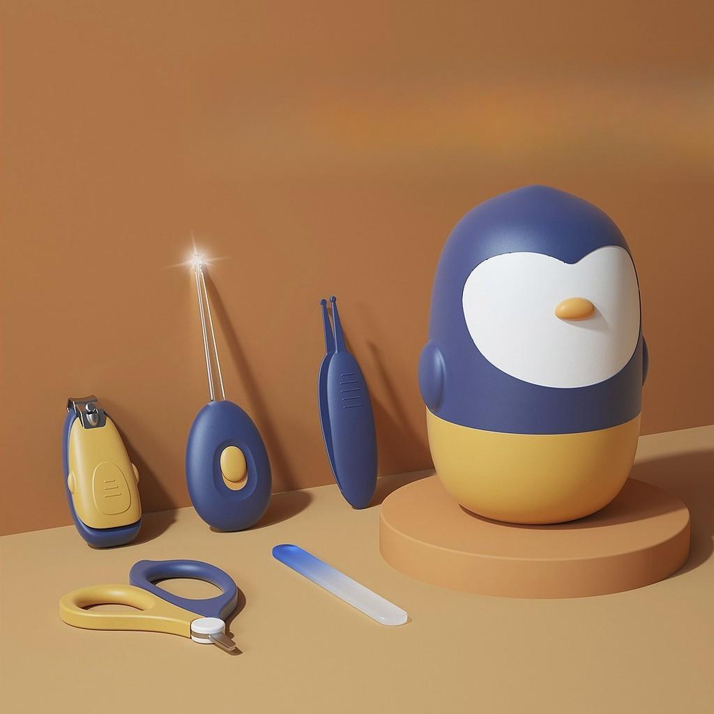 

Набор детских щипчиков для ногтей, детские ножницы, специальные щипчики для ногтей для новорожденных, переносные инструменты для ухода за детьми для использования на открытом воздухе фиолетовый