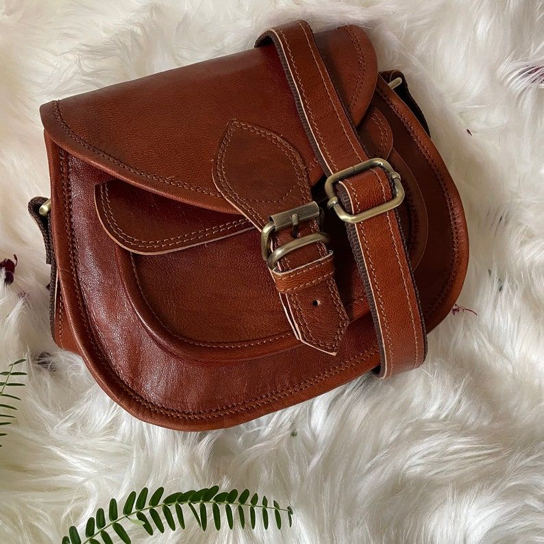 Leather Saddle Bag Christmas Gift Crossbody Bags Women Purses And Bags Halloween Gift Handmade Leather Purse Women Cross Body