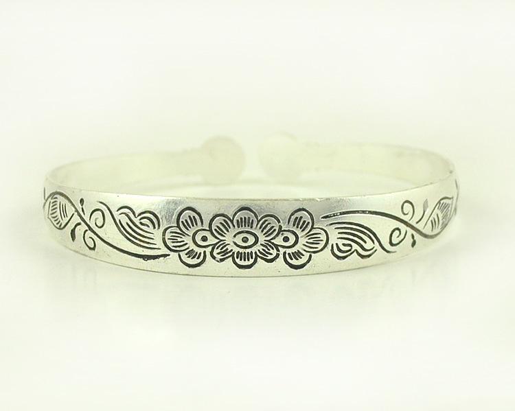 Ethnic Tibetan Miao Silver Vintage Carved Open Bangle Women's Jewelry