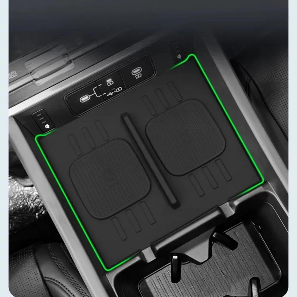 For Hyundai Santa Fe MX5 2024-2026 Car Armrest Console Storage Box Cup Holder Wireless Charging Pad Rear Screen Organizer Box