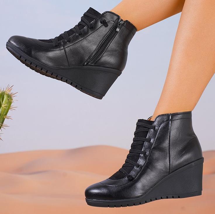 

Женские ретро ботильоны на платформе и танкетке, осенне-зимние, с перекрестными ремешками, повседневные, женские, больших размеров, из ПУ кожи, ботильоны на высоком каблуке 35 чёрный
