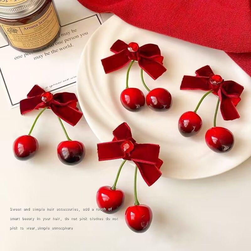1/2/4 Pezzi Fermaglio per Capelli Fiocco Rosso Ciliegia Velluto Barretta Elegante per Donne Versatile Fermaglio Dolce Accessori per Capelli