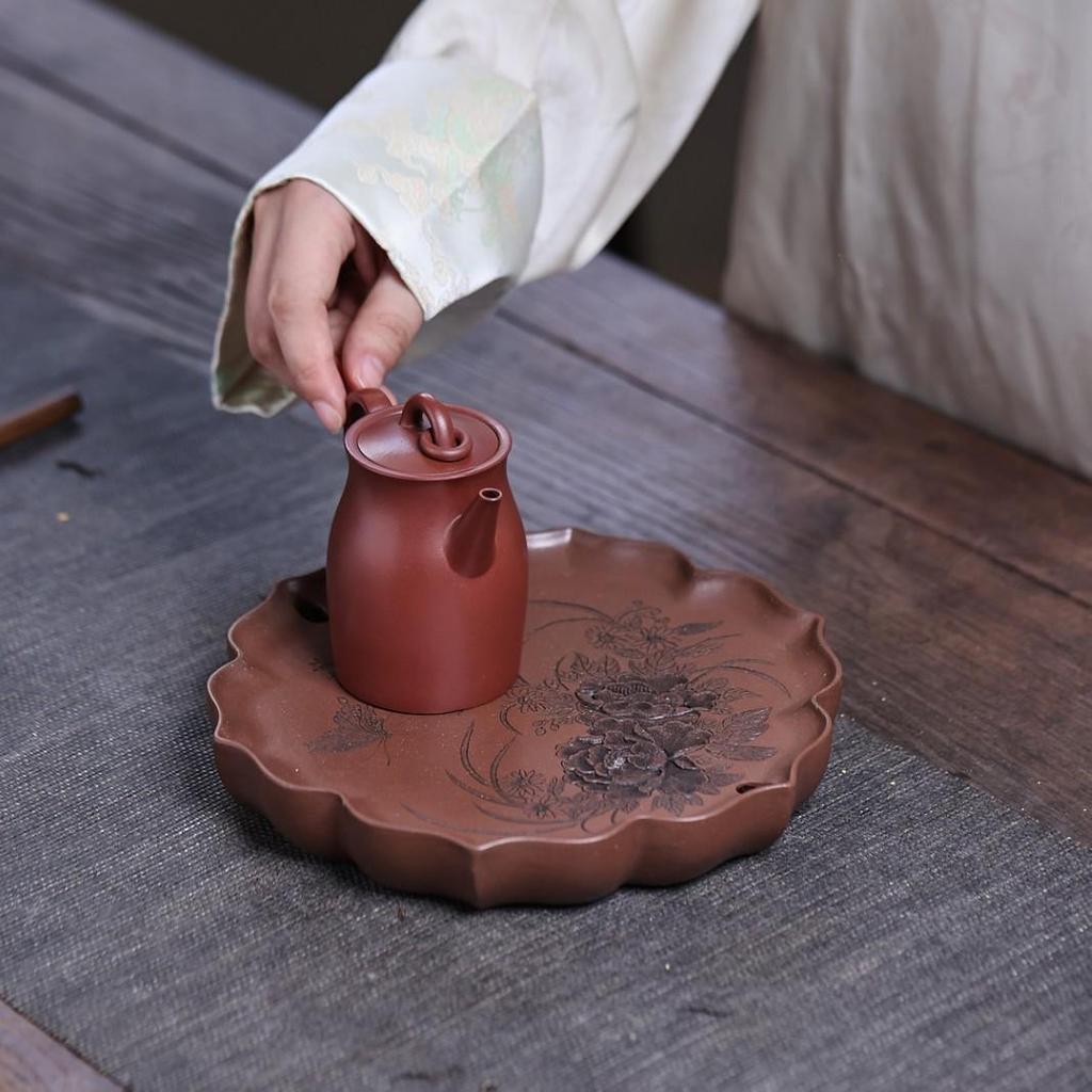 Butterfly Fragrance Zisha Tea Tray: Handmade Relief Carved Dry Brewing Kettle Holder in Retro Style