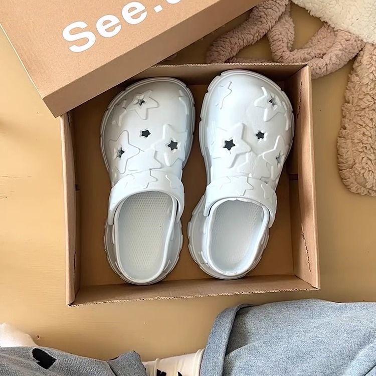 Zoccoli da Donna con Stelle per l'Estate Outdoor Comfort Suola Spessa Antiodore 2026 Nuove Pantofole Casual Rialzanti