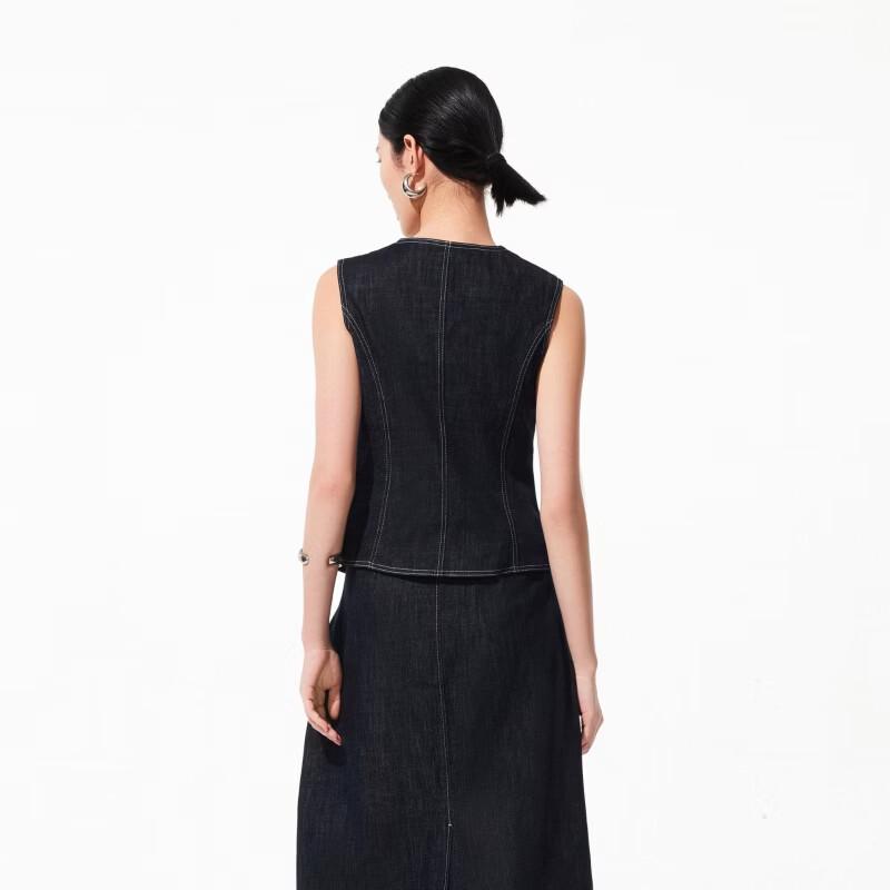 VEROMODA Women's Cotton Vest with Contrast Stitching