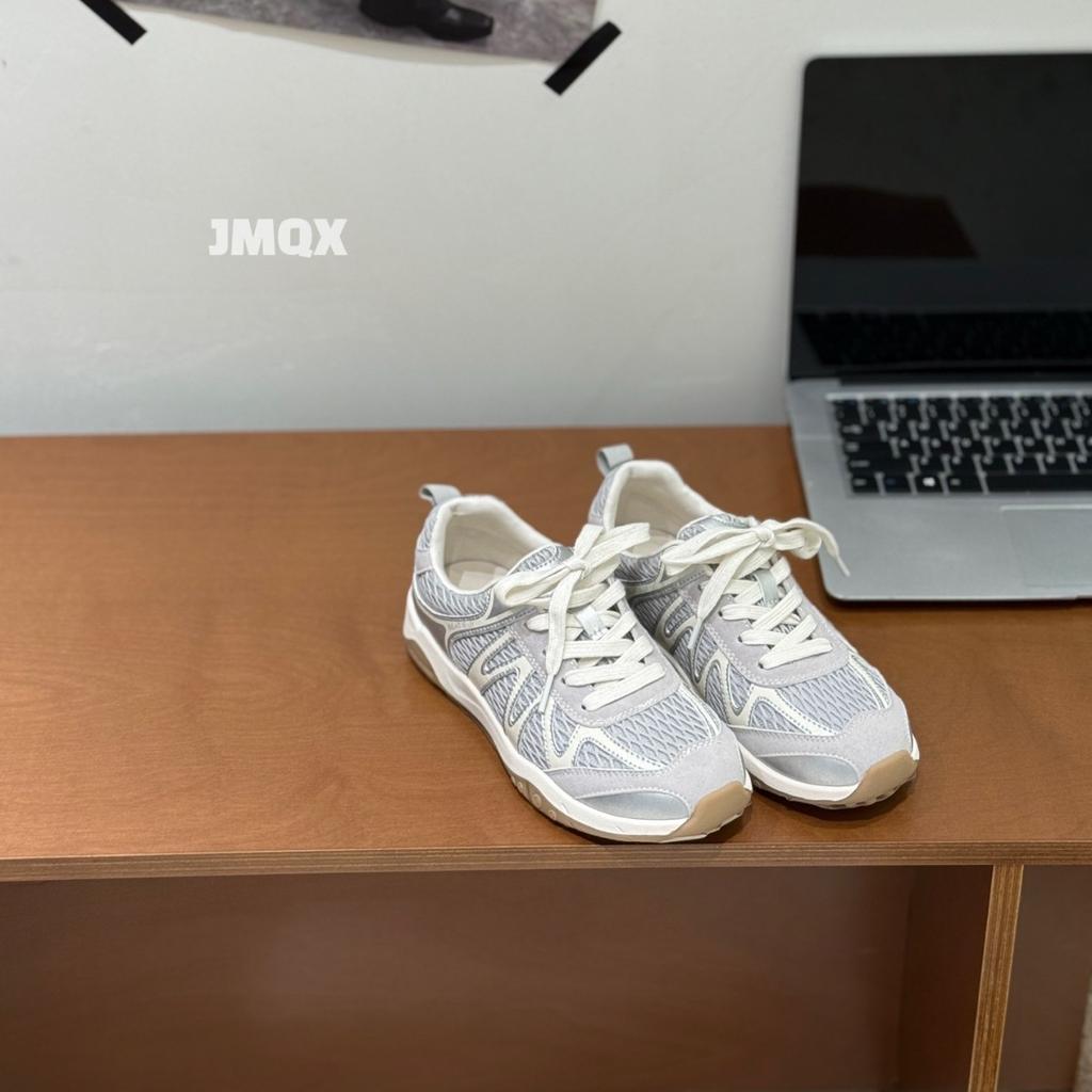 2025 Autumn Versatile Flat-bottomed Lightweight German Training Shoes Women's New Color Matching Dad Shoes Fashionable Korean Version of Small Boa