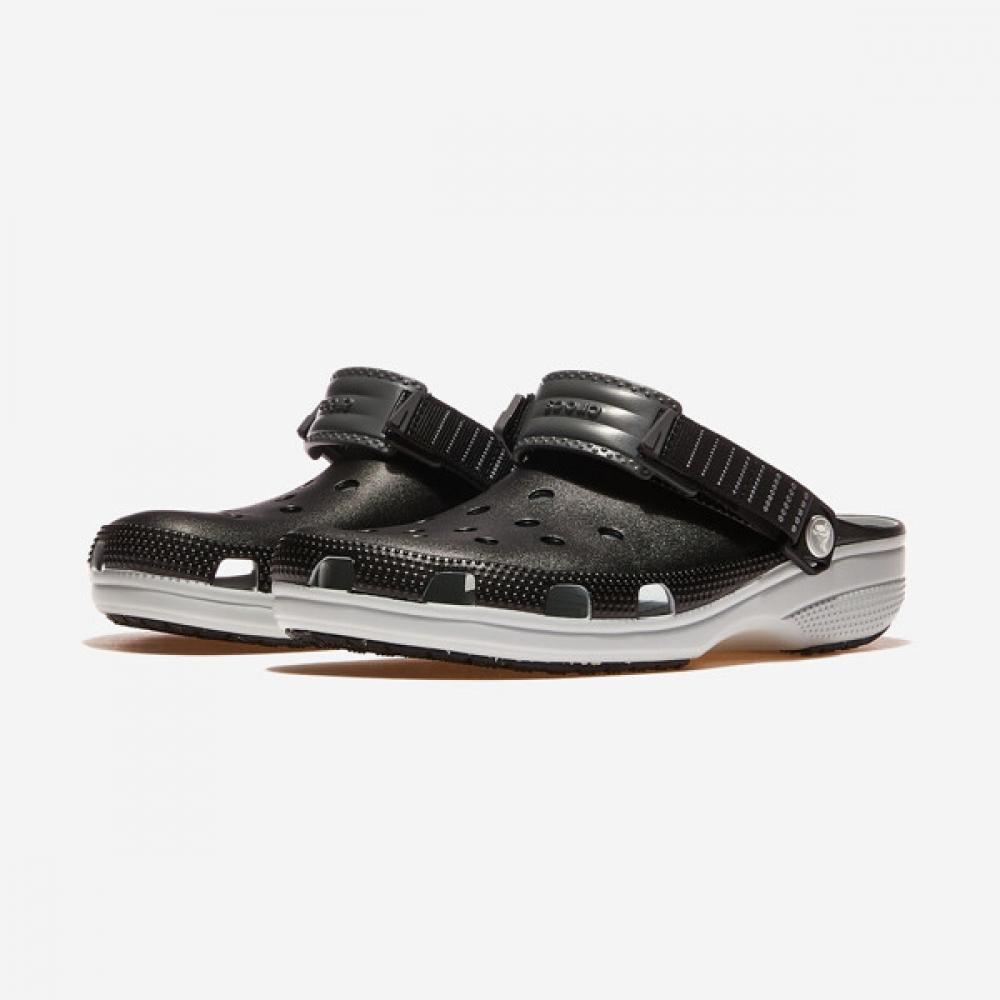 

Crocs Classic Turbo Clog Crs211287 0114706 290
