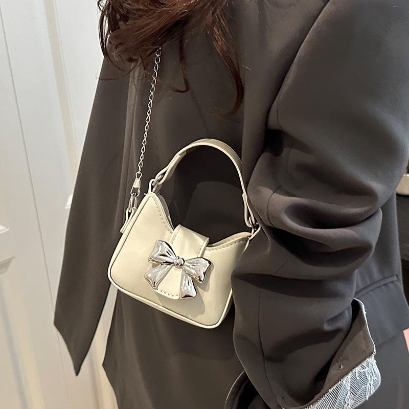 Niche bow handbag 2025 new Korean version mini chain messenger bag fashion lipstick earphones shoulder bag