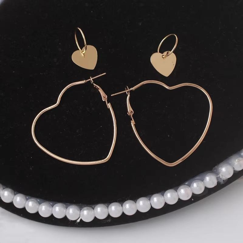Korean Heart Hanging Earrings White Enamel Imitation Pearl Elegant Trendy Red Pink Acrylic Heart Dangle Earrings