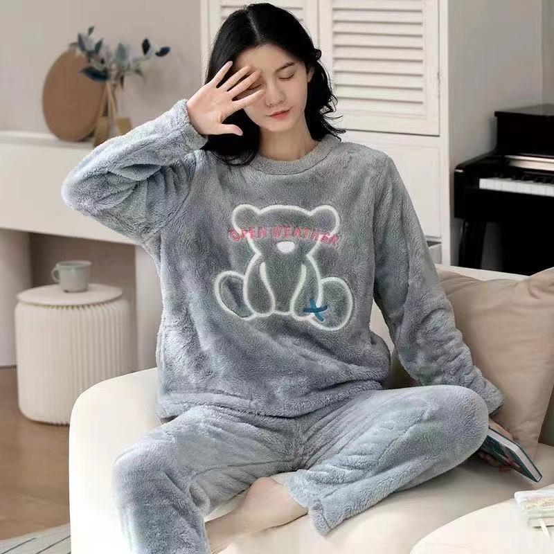 2025 Autumn Winter Cartoon Pajamas Sets for Women Warm Thicken Pajama Long Sleepwear Girl pyjamas Coral Fleece Homewear Clothes
