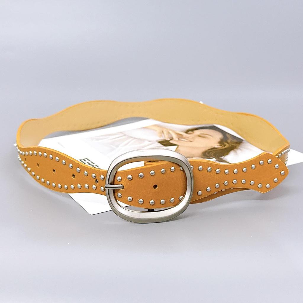 Modischer Retro-Ledergürtel mit Nieten für Damen - Modisches Taillenaccessoire im Streetstyle