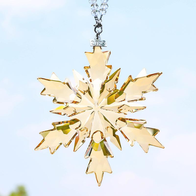 Cross-border Exclusive Snowflake 4 Christmas Tree Pendant 2025 Artificial Crystal Car Hanging