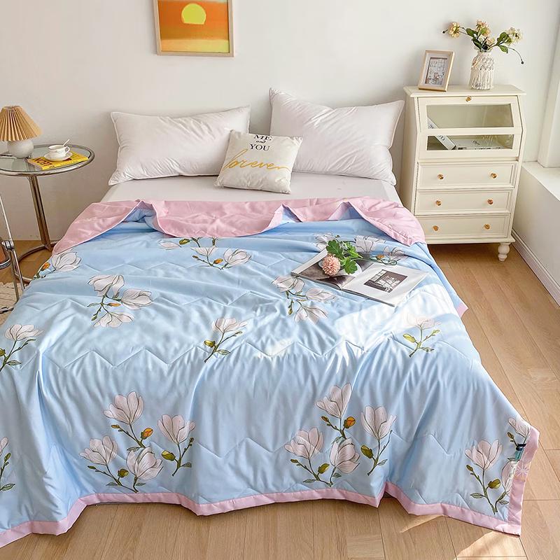 

Jieliya Printed Summer Comforter