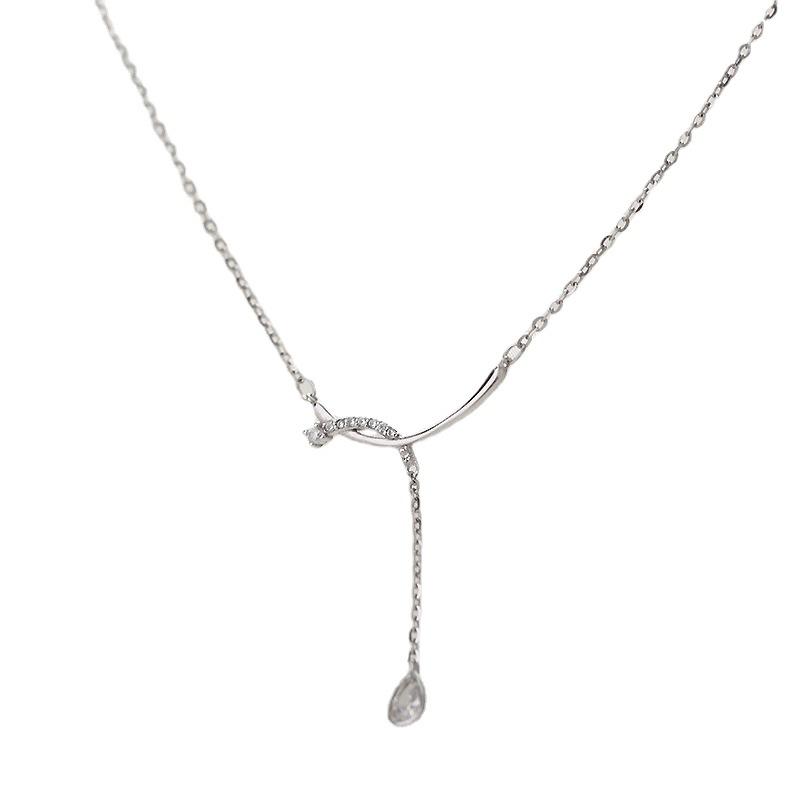 Temperament Water Drop Necklace Women'S Light Luxury Niche Senior Design Sense Student Girlfriend Tassel Clavicle Chain