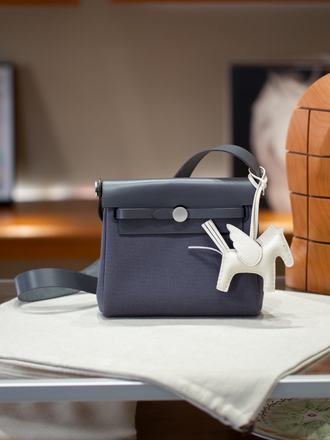 Purple Rose Herbag Mini Zonder Gesp Hardware Canvas Gestikt Koeienhuid Dames Tas Mode Hoogwaardige Textuur Enkele Band Schoudertas 20cm