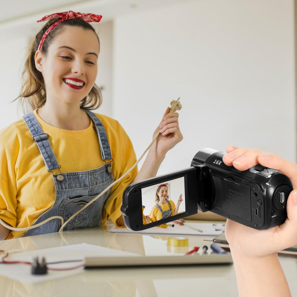 Retro Digital Camera 2.7 Inch Rotatable Screen Camcorder 16X Zoom HD Video Recorder with Fill Light HD Video Camcorder