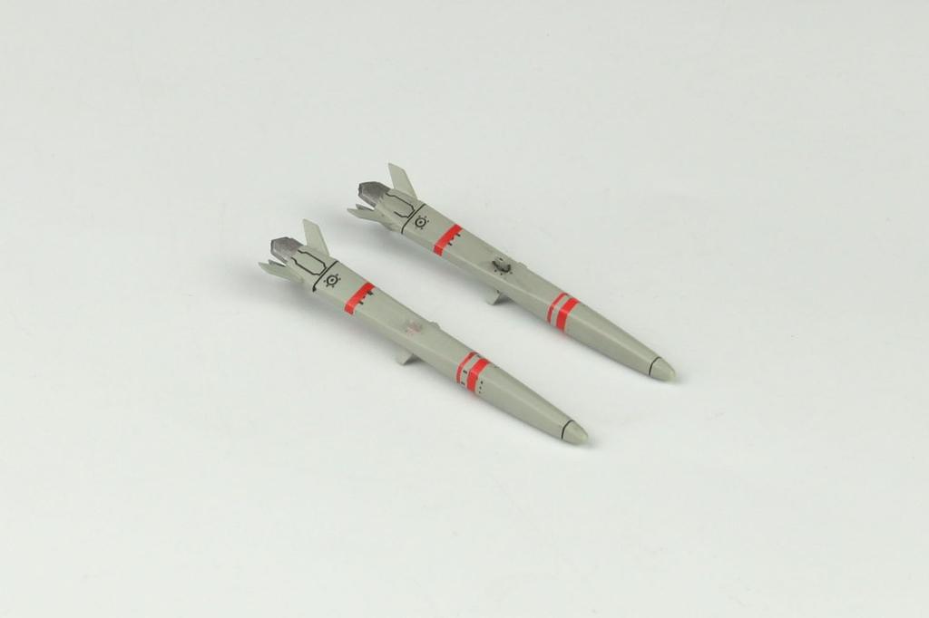 PLATZ Combat Fairy Yukikaze FFR-31 Silpheed with AAM-V/VII Missiles 1/72 Scale Unpainted Multi-Material Kit X-19 (Airplane)