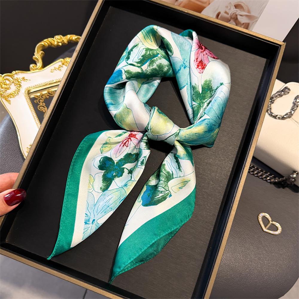 Luxury Floral Print Satin Scarf Square Versatile Shoulder Wrap Sun Protection Neck Ties Women's Headscarf Fashionable Accessory