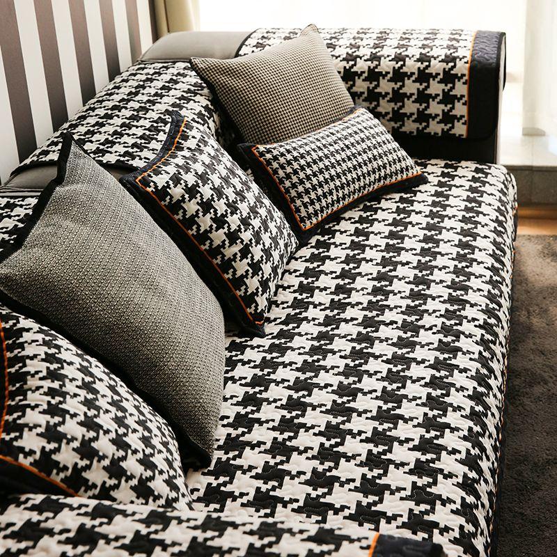 

Скандинавский Современный Круглогодичный Нейтральный Модный Гусиная Лапка Тканевый Диванная Подушка Черно-Белый Классический Доступная Роскошь Кожаный Чехол для Сиденья Дивана Black and white houndstooth Other sizes