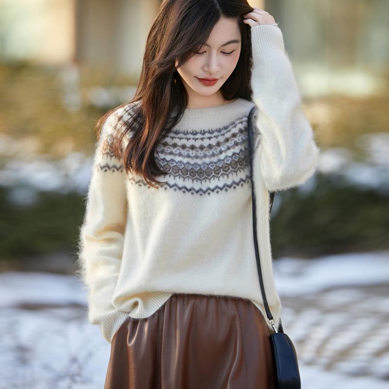 Women's Red Cashmere Fair Isle Heavy Knit Sweater - Autumn/Winter Round Neck, Super Thick and Stylish.