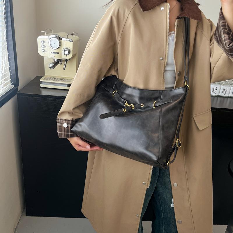 

Maillard ретро рюкзак женский осень и зима 2025 новый модный трендовый шоппер повседневный рюкзак большой вместимости 35*13*27 чёрный