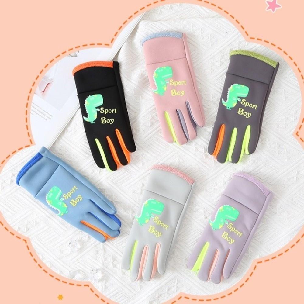 Windproof Kids Winter Gloves Dinosaur Pattern Kids Cycling Gloves Winter Activities