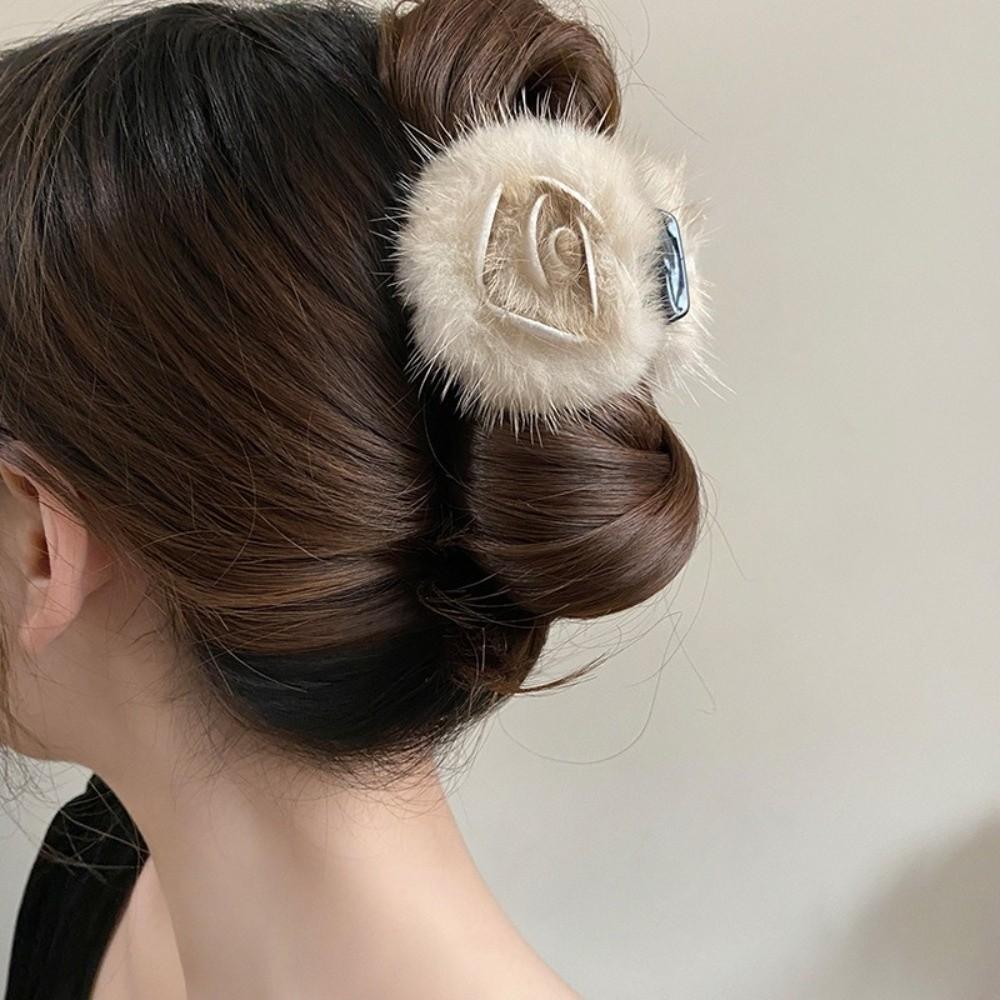 Soft Fur Half Updo Hairpins Hair Decoration Plush Hair Claw Fashion Ponytail Holders  Women