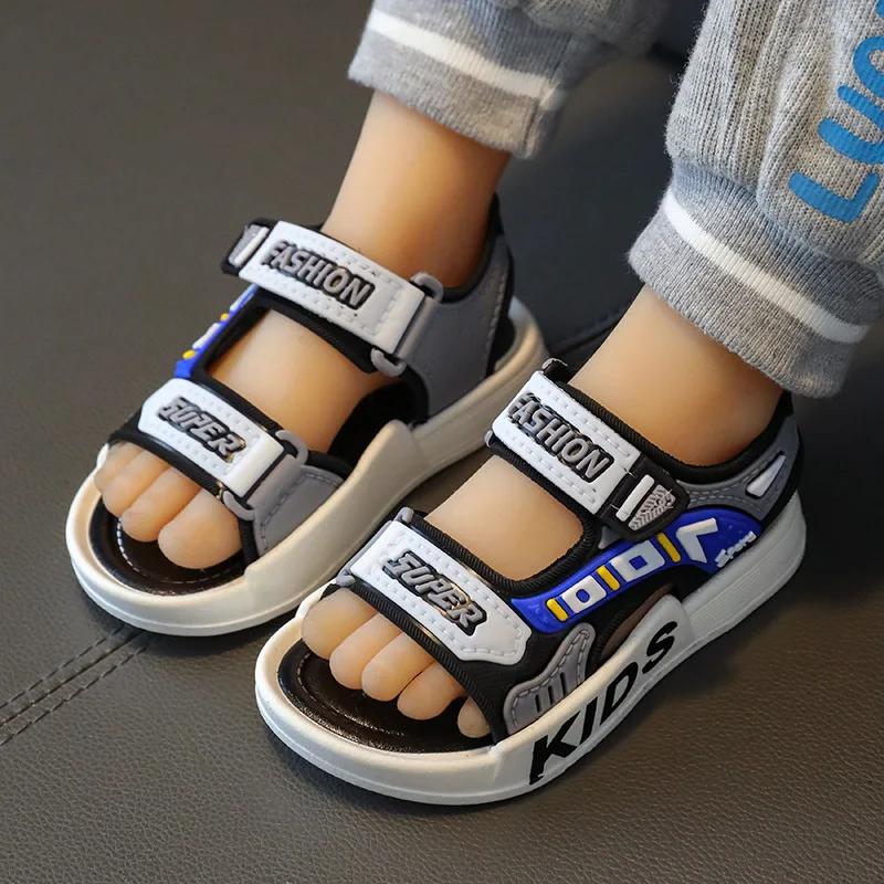 Atmungsaktive Sportsandalen Sommersandalen für Jungen Lässiger Strandschuh Bequeme Kinderschuhe mit weicher Sohle Modische rutschfeste Sandalen