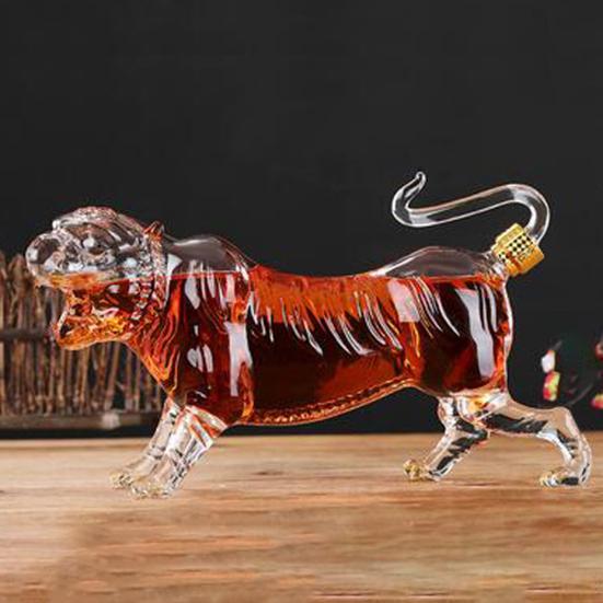 Szklana Karafka na Whisky Tygrys Odporna na Ciepło i Zimno Ręcznie Robiona do Alkoholi 500/1000ml Karafka Unikalna Karafka na Alkohol Prezent na Wino Whisky Rum