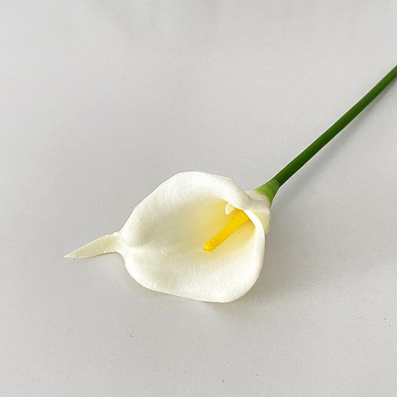 Calla Lily Artificial Flower Moisture-retaining PU Hand Feel Bouquet, Bride's Hand Bouquet, Wedding Artificial Flower Shooting Props