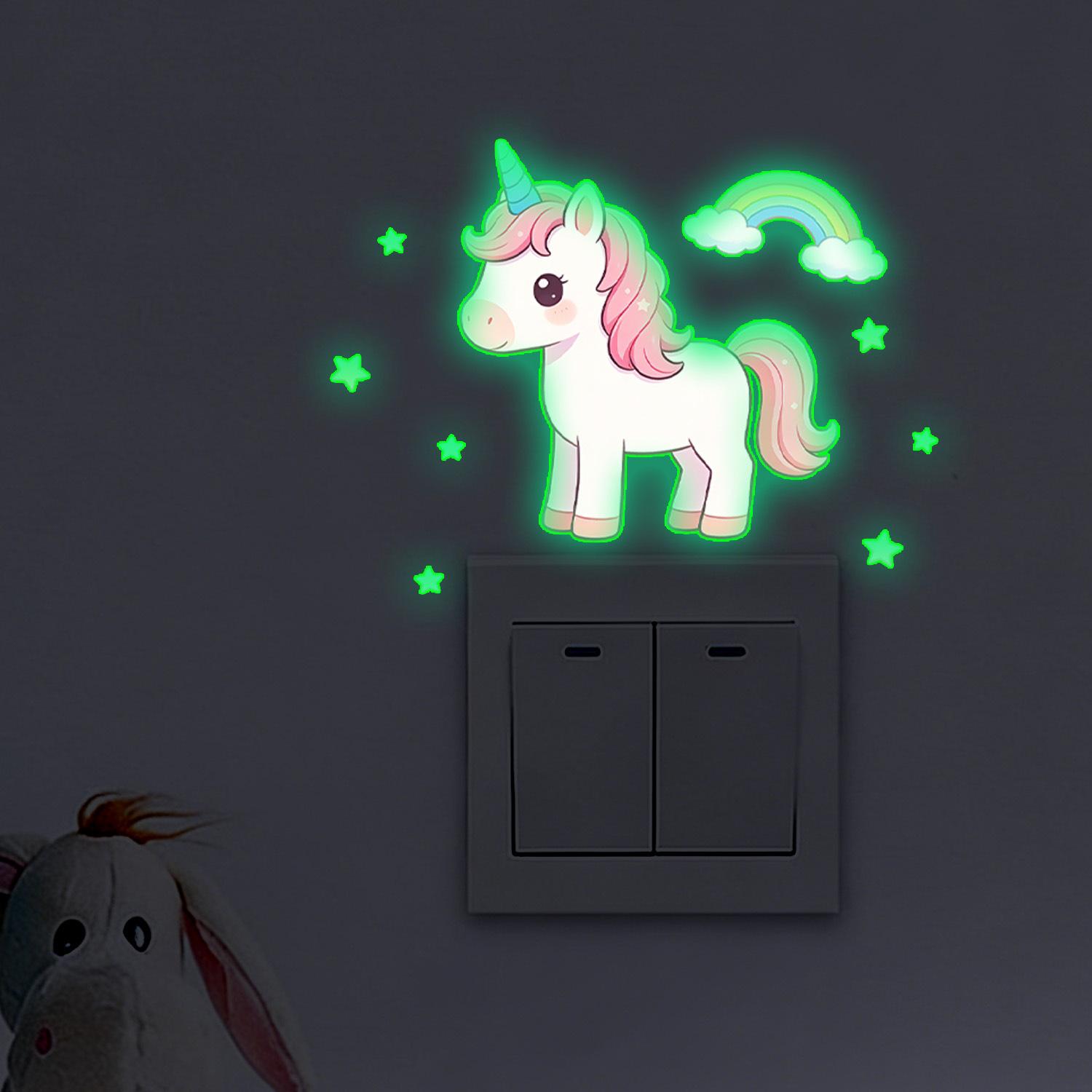 Креативные светящиеся наклейки на стену Единороги для гостиной, спальни, кабинета Green Light