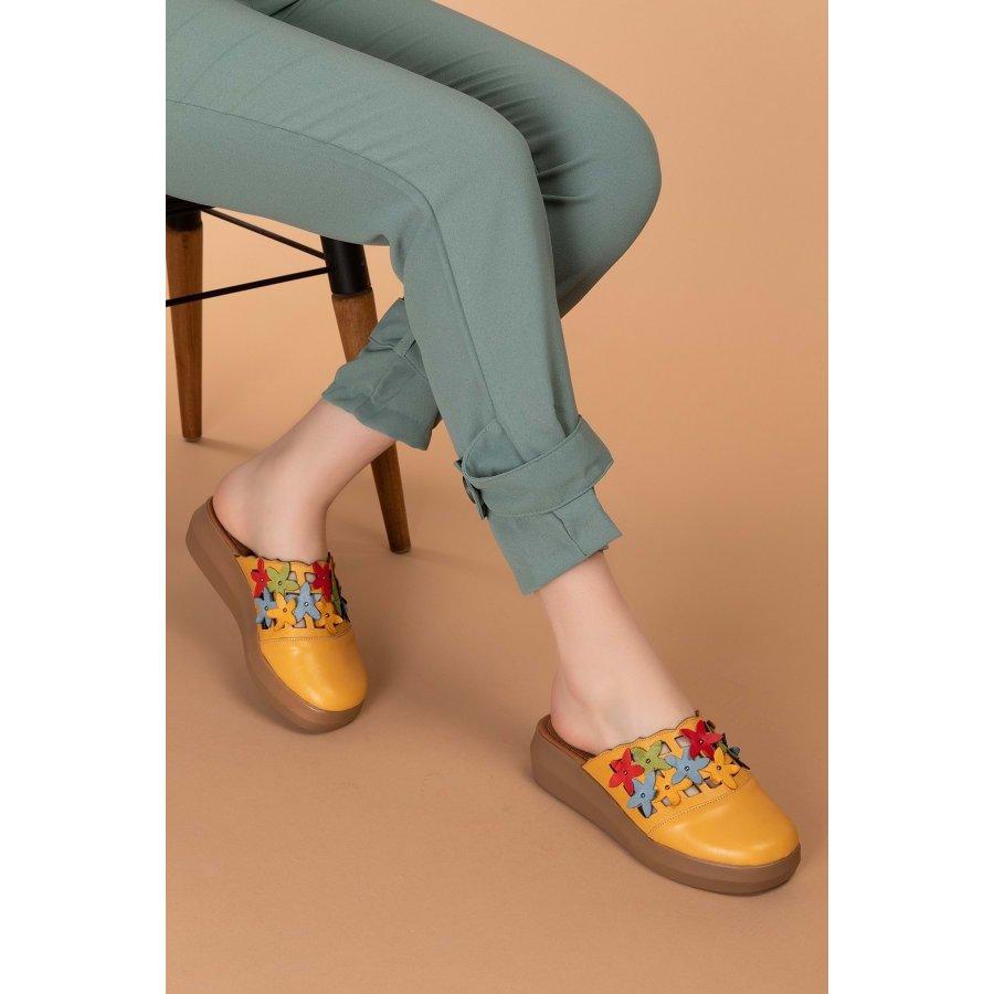 

Женские тапочки сабо из натуральной кожи