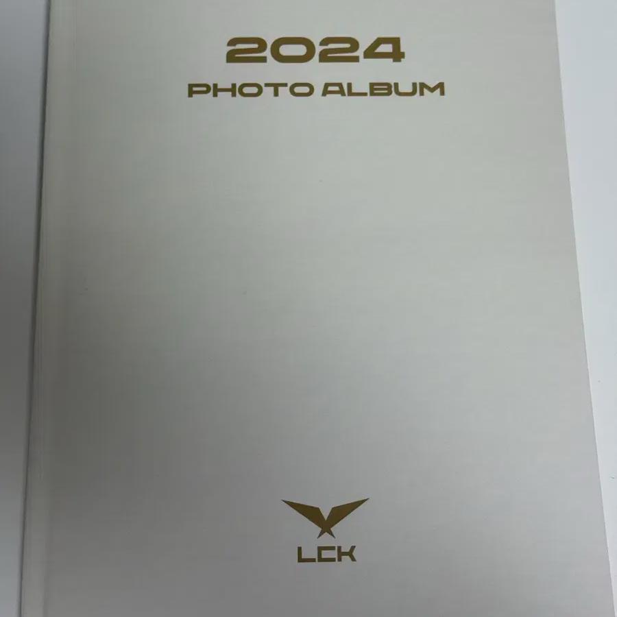 

2024 Lck Фотобук Ирблок