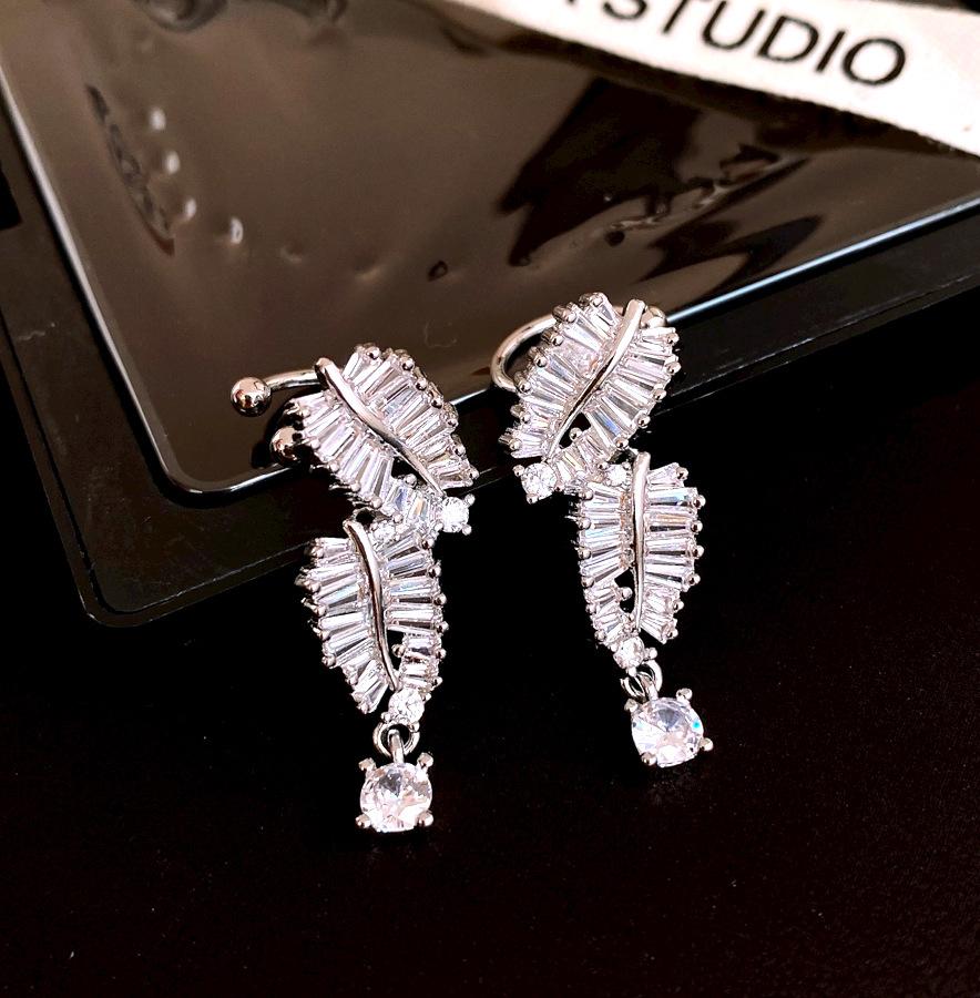 French exquisite super flash zircon leaf fringed earclips women s no earrings fashion personality temperament earrings wholesale