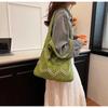 2026 New Casual Minimalist Knit Shoulder Bag for Women Large Capacity Commute Fashion Pearl Tote Bucket Bag