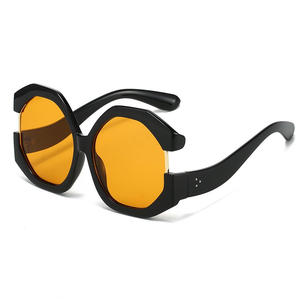 Fashionable Hip Hop Sunglasses for Women Men Stylish One-Piece Metal Shades Outdoor Sun Protection High-End Look