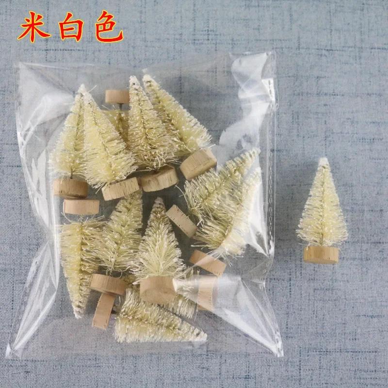 12 Stück Mini Weihnachtsbaum Sisal Seide Zeder Tischdekoration Kleiner Weihnachtsbaum Gold Mini Baum Fenster DIY Dekorationen