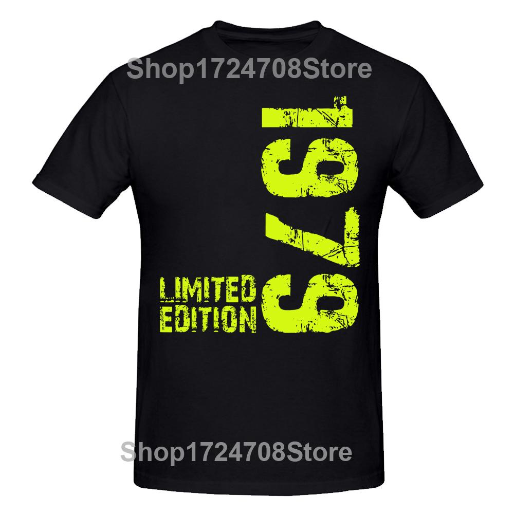 Novelty Awesome 1979 Limited Edition T Shirts Graphic Streetwear Short Sleeve Birthday Gifts Summer Style T-shirt Mens Clothing