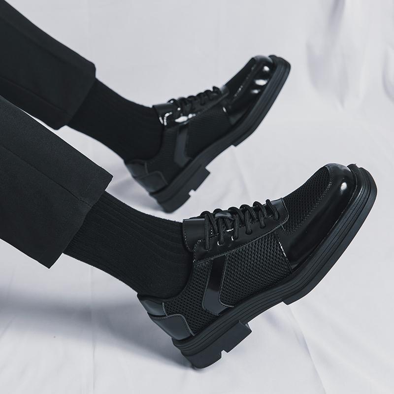 Nové pánské společenské kožené boty Luxusní módní svatební boty pro ženicha Pánské boty Brogue v anglickém stylu