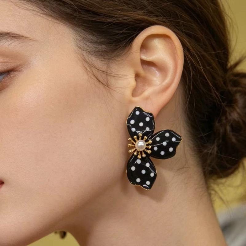 Orange Polka Dot Flower Stud Earrings Faux Pearl Center Gold Edged Sweet Style for Girls Daily Casual Outfits