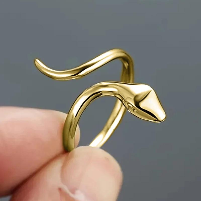 Huitan Modern Novel Snake Rings Glossy Exquisite Gorgeous Finger Accessories for Women Charming Stylish Funny Party