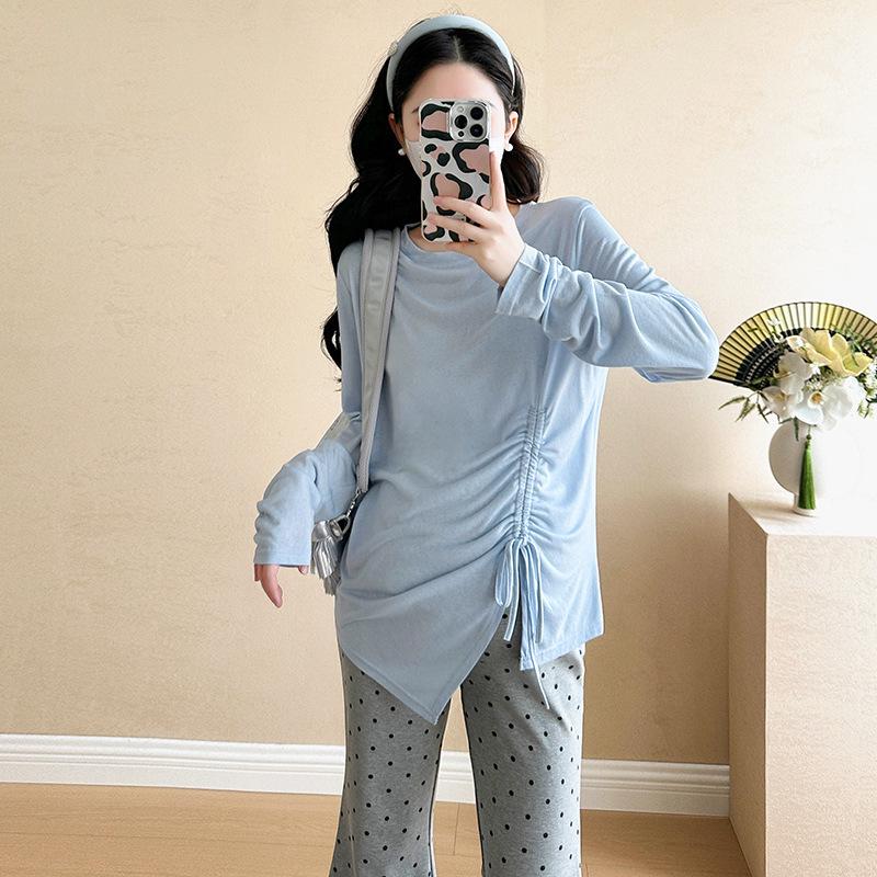 Spring Maternity Set: Fashionable Slimming Elastic T-Shirt & Polka Dot Flare Pants M