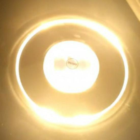 Sous-verre en bois de luxe illuminé pour verres à vin et cocktails