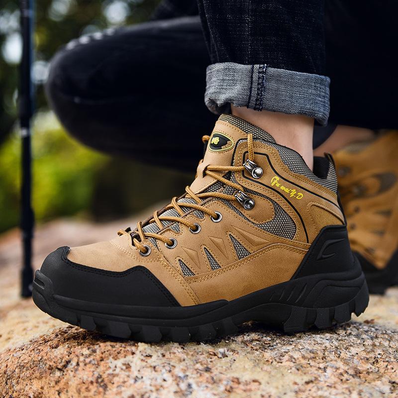 Autumn and Winter New Outdoor Wear-resistant Hiking Hiking Sports Shoes Trendy Shoes Men's Shoes Medium and High-top Casual Shoes