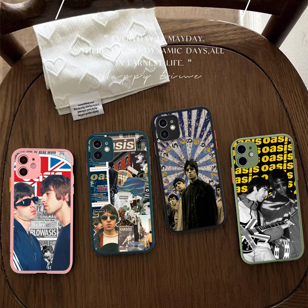 Classic Rock Band O-Oasis Phone Case For IPhone 16 15 14 11 12 13 Pro Max Plus 12 XS Max Back Cover Matte Case